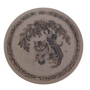 Christmas Plate Barbara Linley‎ Adams Poole Vintage Cat Christmas Holiday 1978
